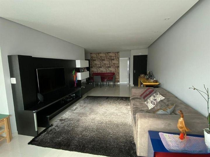 Apartamento para alugar com 3 quartos, 148m² - Foto 5