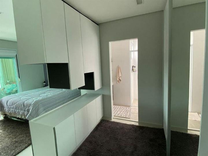 Apartamento para alugar com 3 quartos, 148m² - Foto 32