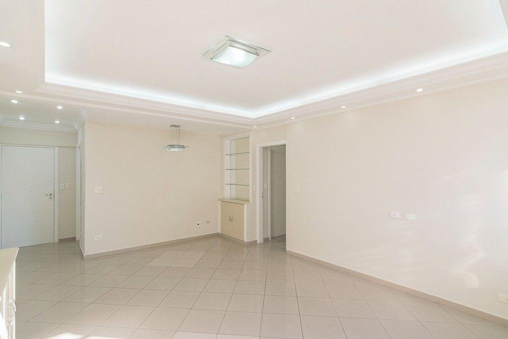 Apartamento para alugar com 4 quartos, 140m² - Foto 1