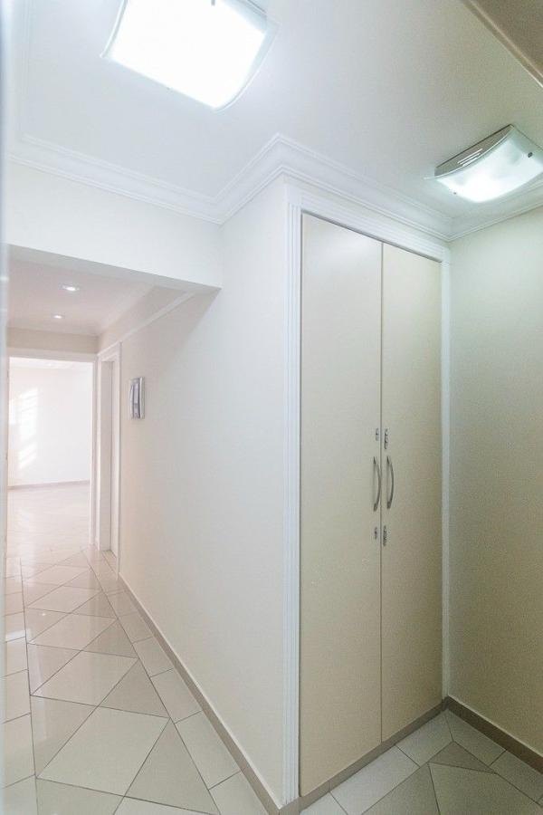 Apartamento para alugar com 4 quartos, 140m² - Foto 43