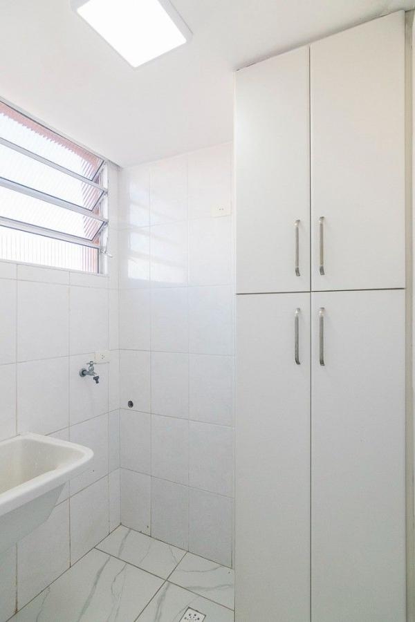 Apartamento para alugar com 4 quartos, 140m² - Foto 45