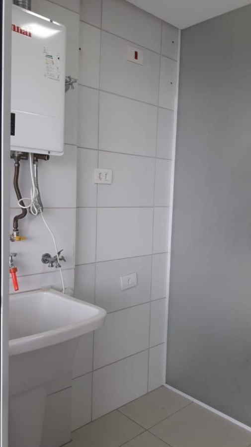 Apartamento para alugar com 2 quartos, 75m² - Foto 5