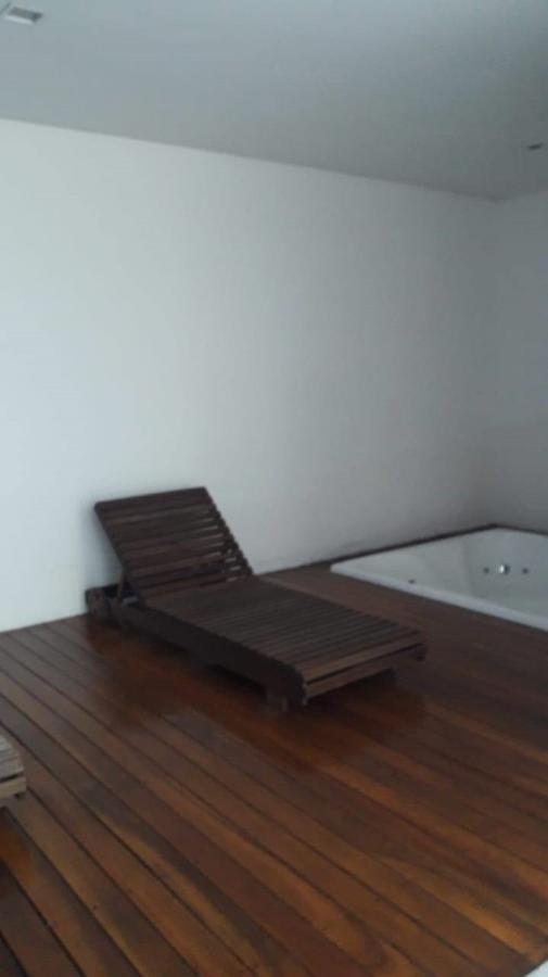 Apartamento para alugar com 2 quartos, 75m² - Foto 16
