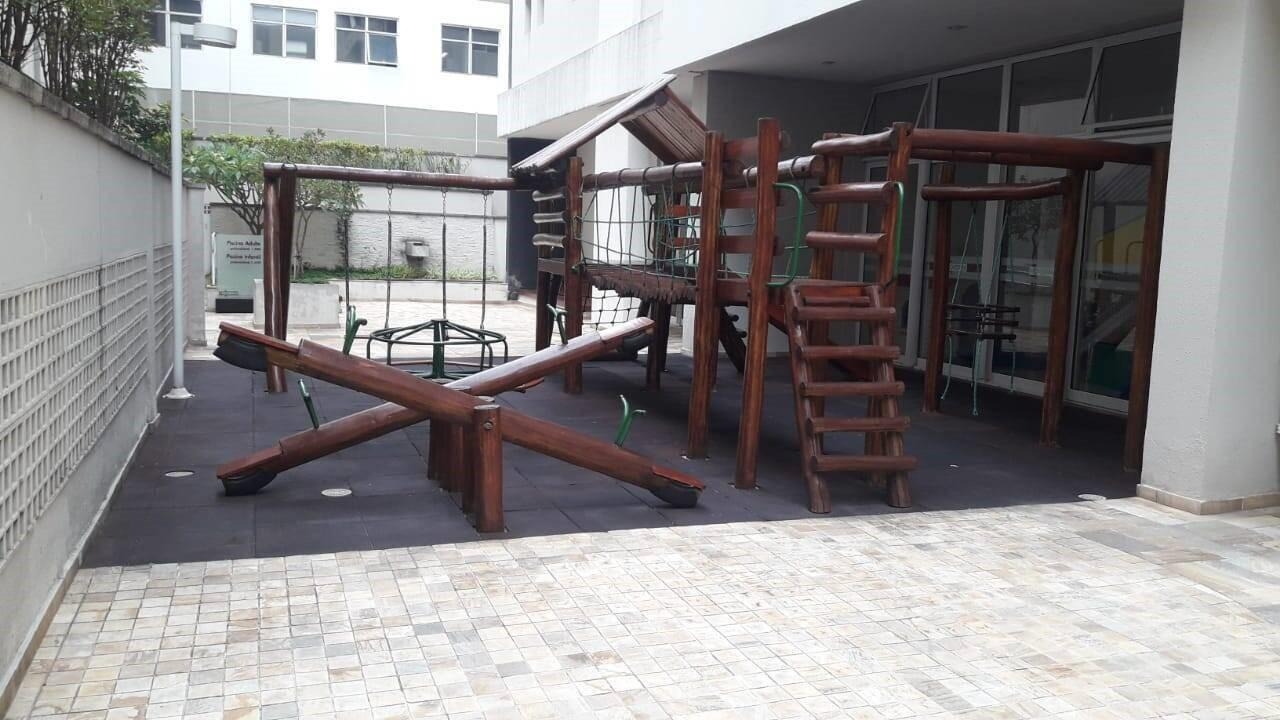 Apartamento para alugar com 2 quartos, 75m² - Foto 21