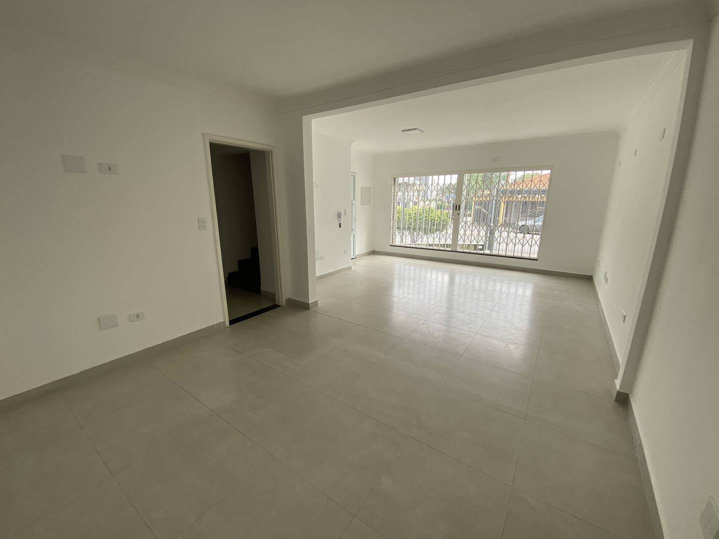 Prédio Inteiro para alugar, 188m² - Foto 1
