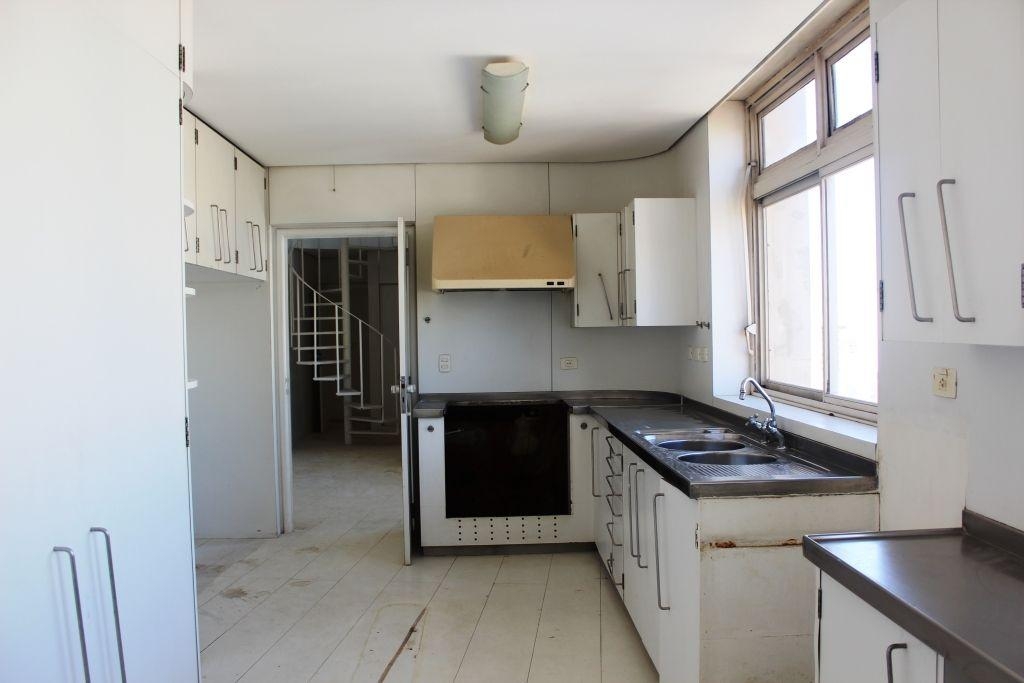 Cobertura à venda com 3 quartos, 642m² - Foto 7