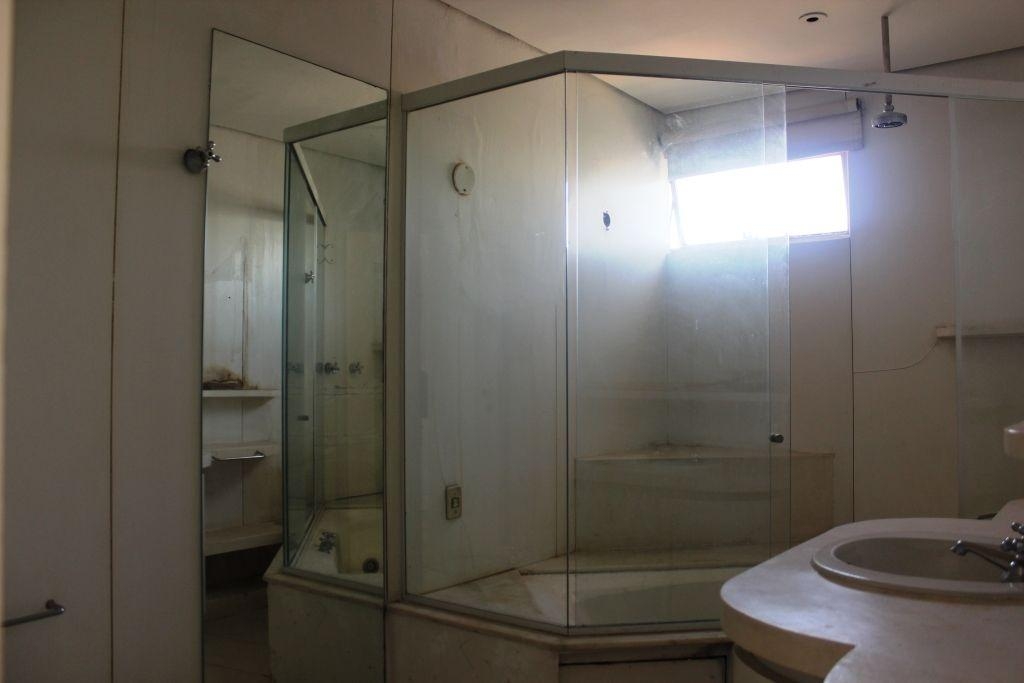 Cobertura à venda com 3 quartos, 642m² - Foto 97
