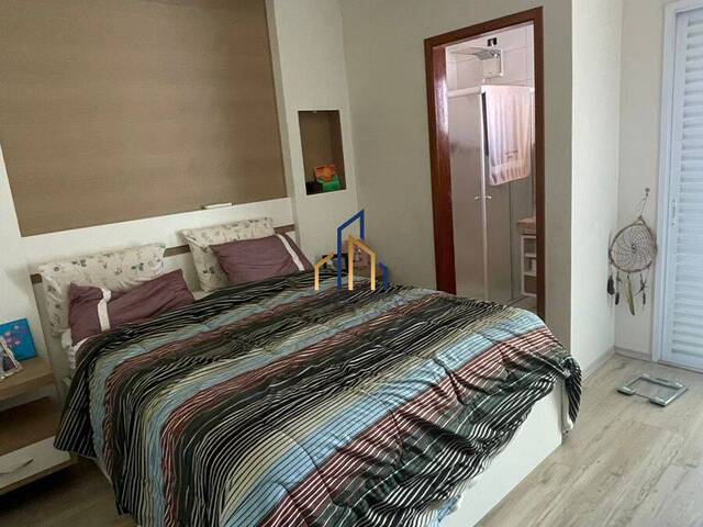 Sobrado para Venda em Santo André - 5