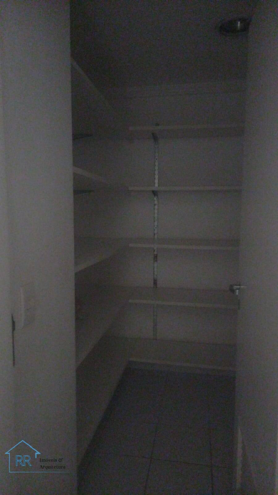Apartamento para alugar com 3 quartos, 122m² - Foto 11
