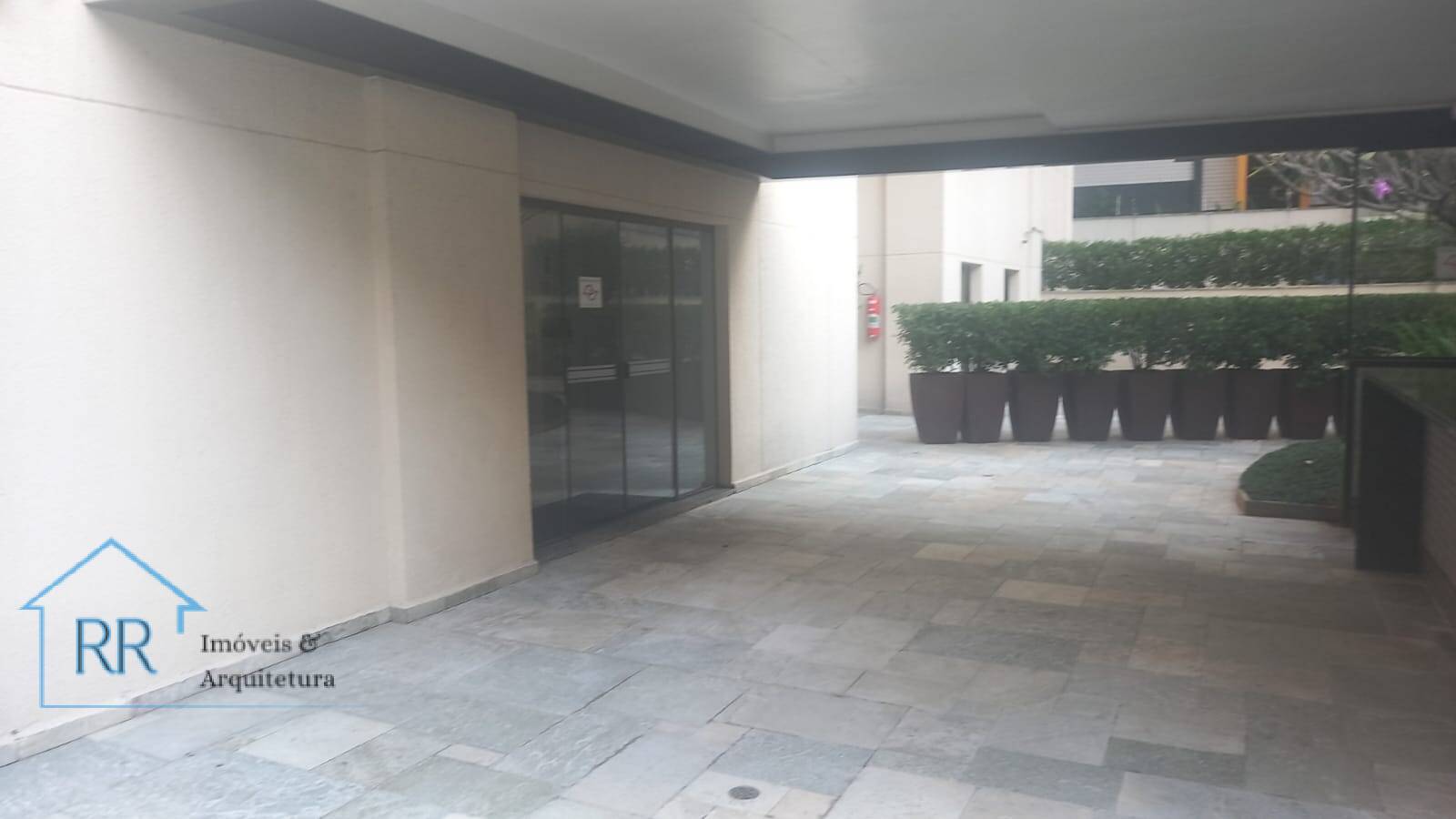 Apartamento para alugar com 3 quartos, 122m² - Foto 35