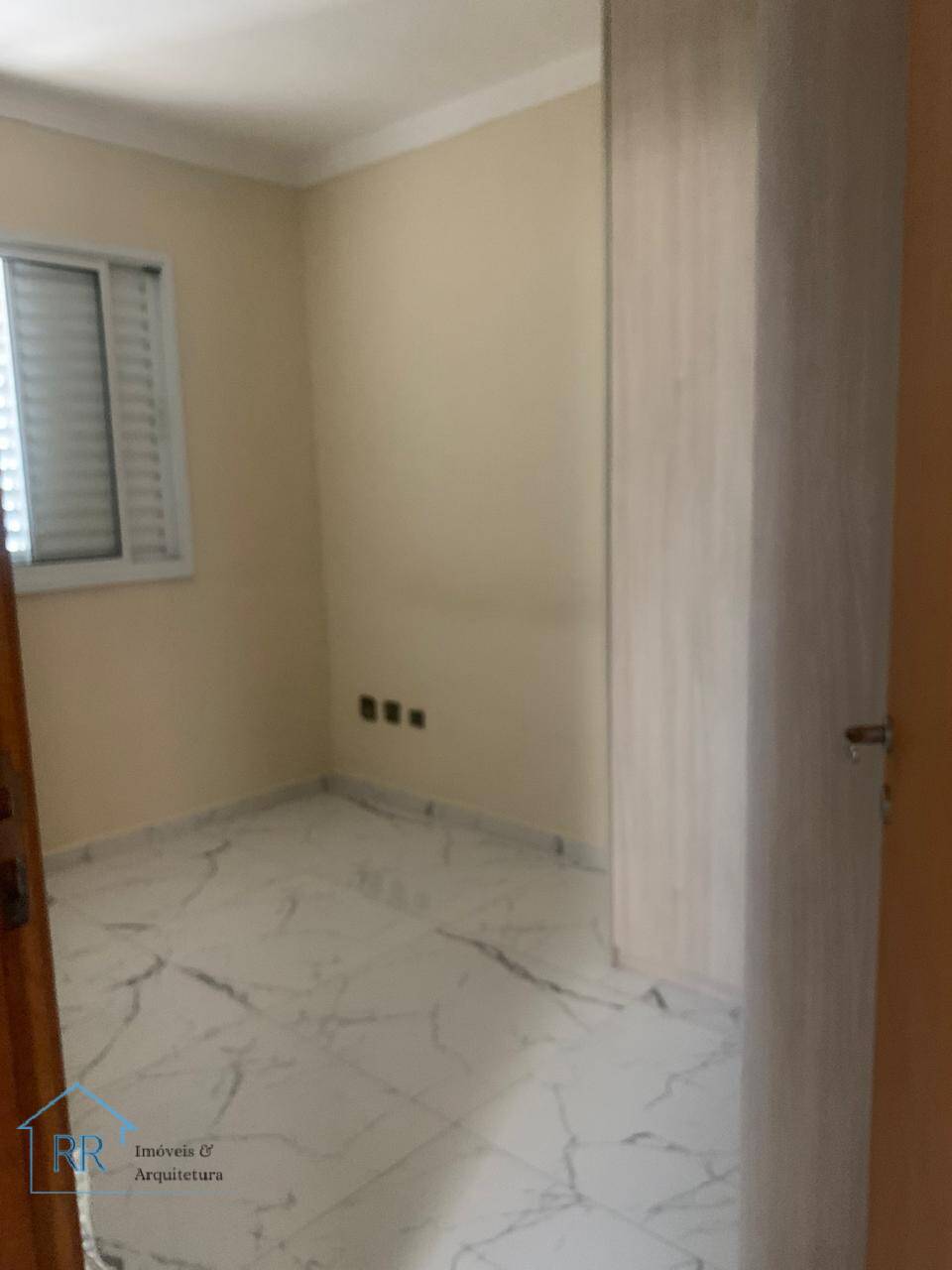 Apartamento para alugar com 3 quartos, 90m² - Foto 11