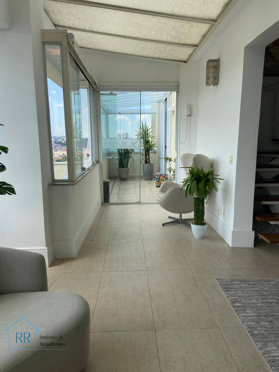 Cobertura para alugar com 3 quartos, 227m² - Foto 6