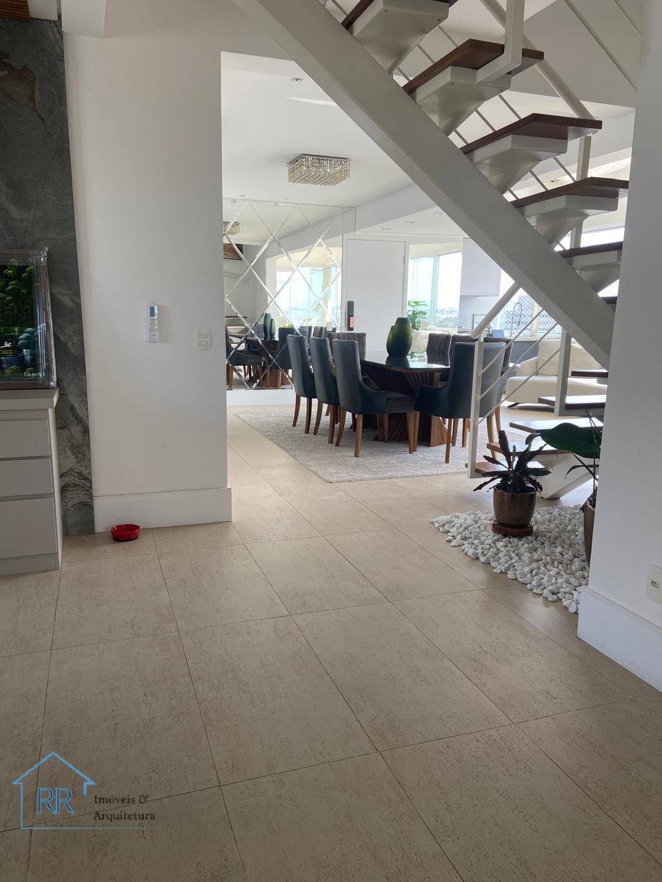Cobertura para alugar com 3 quartos, 227m² - Foto 17