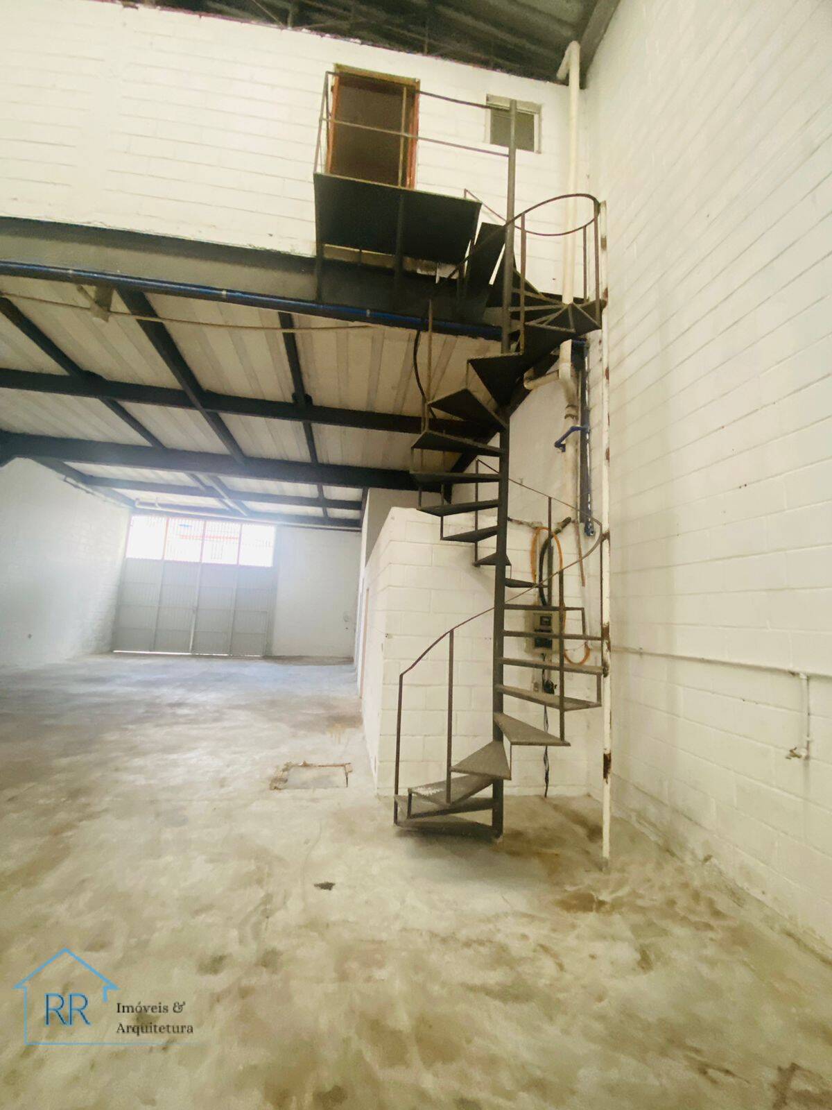 Depósito-Galpão-Armazém para alugar, 715m² - Foto 11