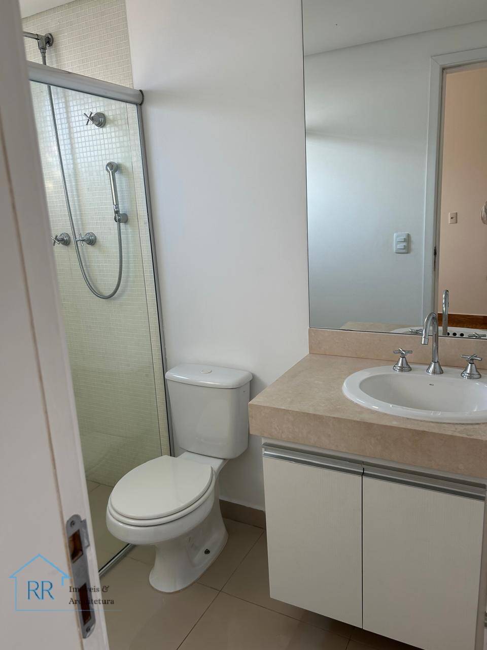 Apartamento para alugar com 4 quartos, 175m² - Foto 14