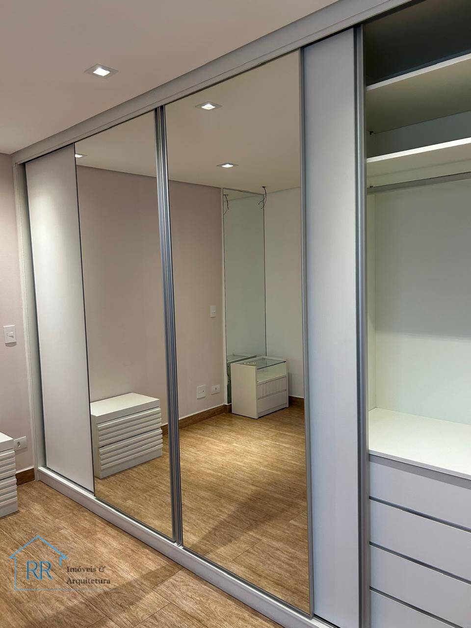 Apartamento para alugar com 4 quartos, 175m² - Foto 23