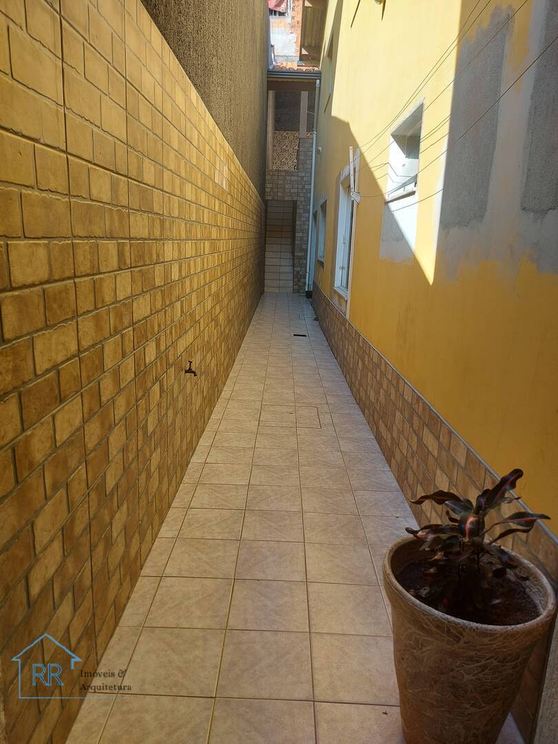 Casa, 3 quartos, 221 m² - Foto 10