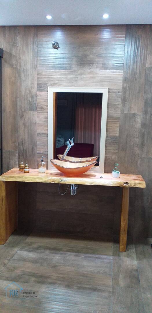 Casa, 3 quartos, 221 m² - Foto 29