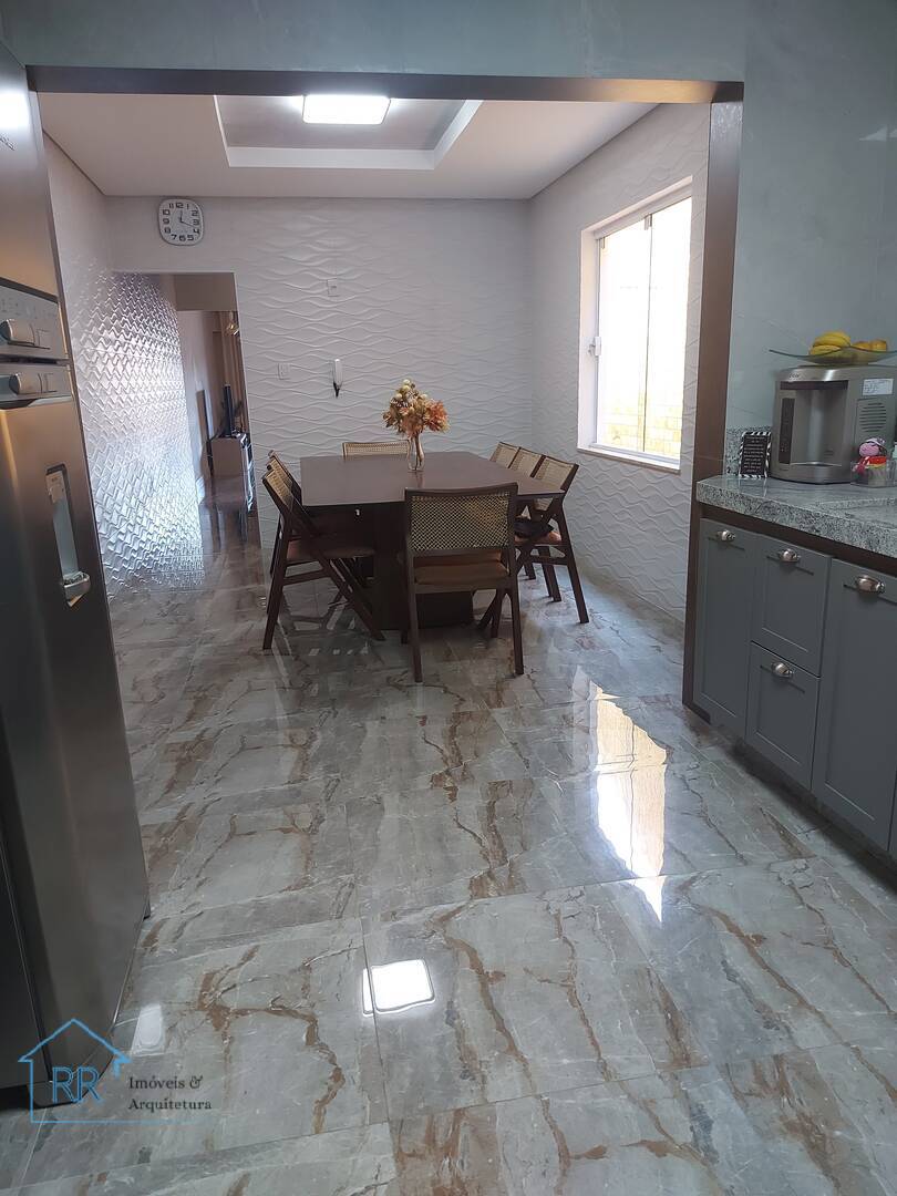 Casa, 3 quartos, 221 m² - Foto 32