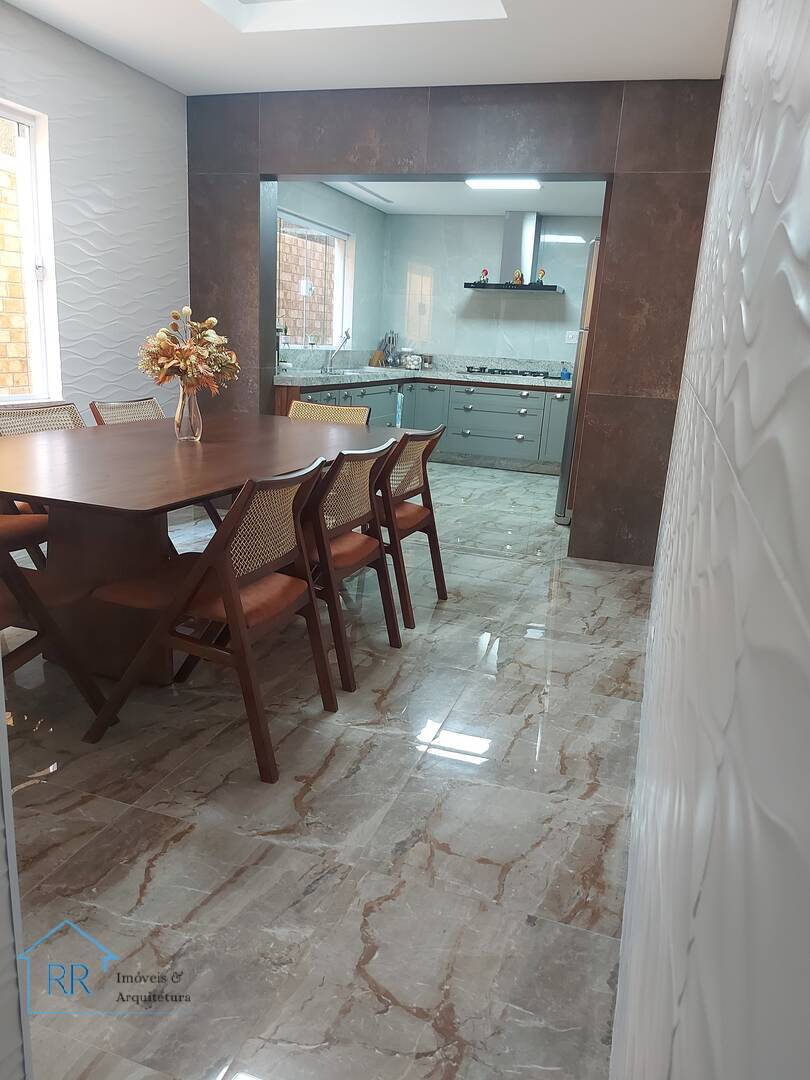 Casa, 3 quartos, 221 m² - Foto 34