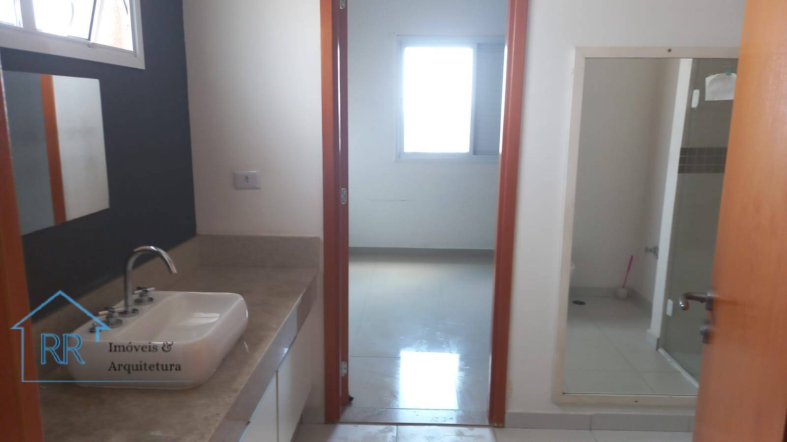 Apartamento para alugar com 2 quartos, 80m² - Foto 4