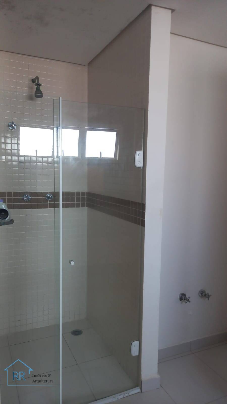 Apartamento para alugar com 2 quartos, 80m² - Foto 9