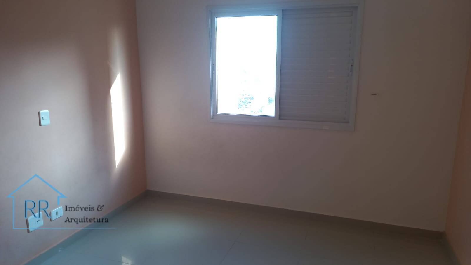 Apartamento para alugar com 2 quartos, 80m² - Foto 13