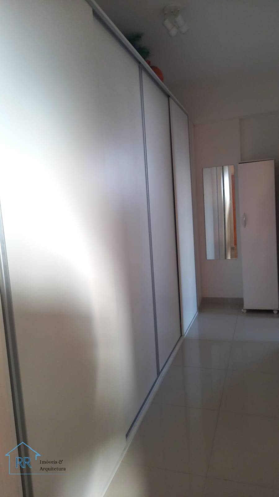 Apartamento para alugar com 2 quartos, 80m² - Foto 17