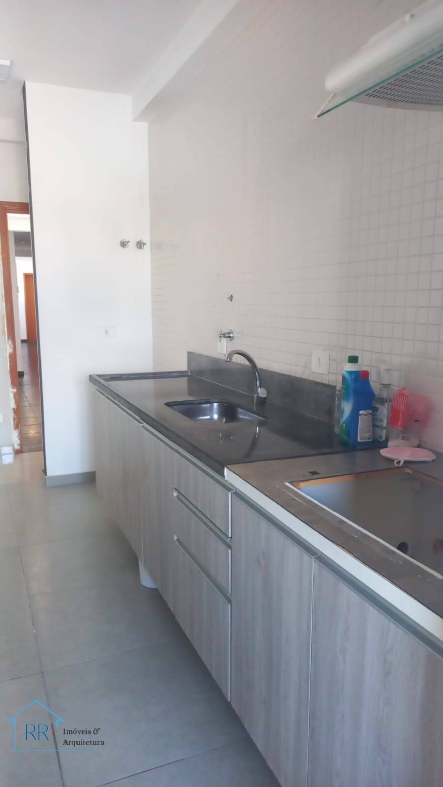 Apartamento para alugar com 2 quartos, 80m² - Foto 24