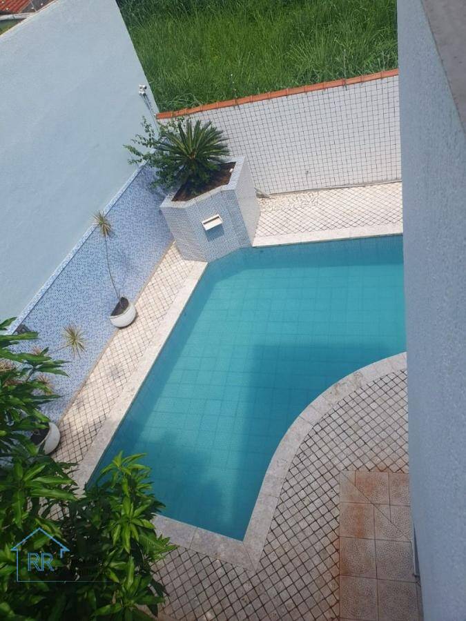 Sobrado para alugar com 3 quartos, 306m² - Foto 8