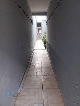 Sobrado à venda com 3 quartos, 213m² - Foto 32