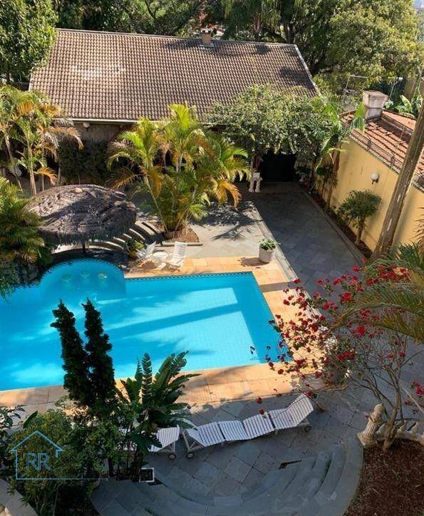 Sobrado, 8 quartos, 769 m² - Foto 5