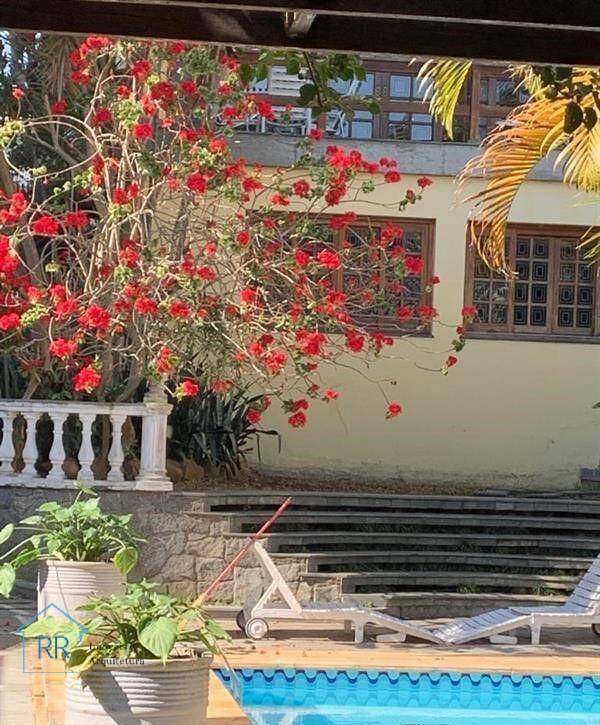 Sobrado, 8 quartos, 769 m² - Foto 9