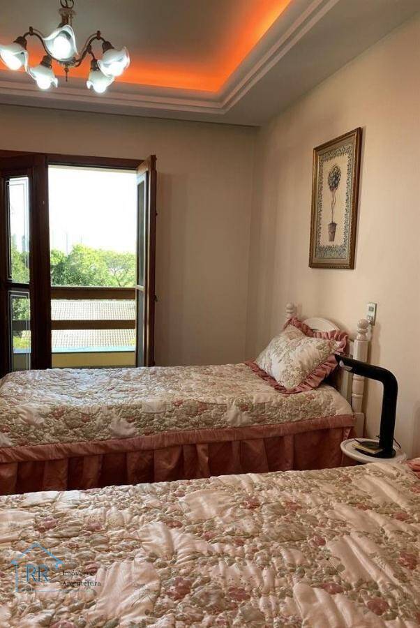 Sobrado, 8 quartos, 769 m² - Foto 34